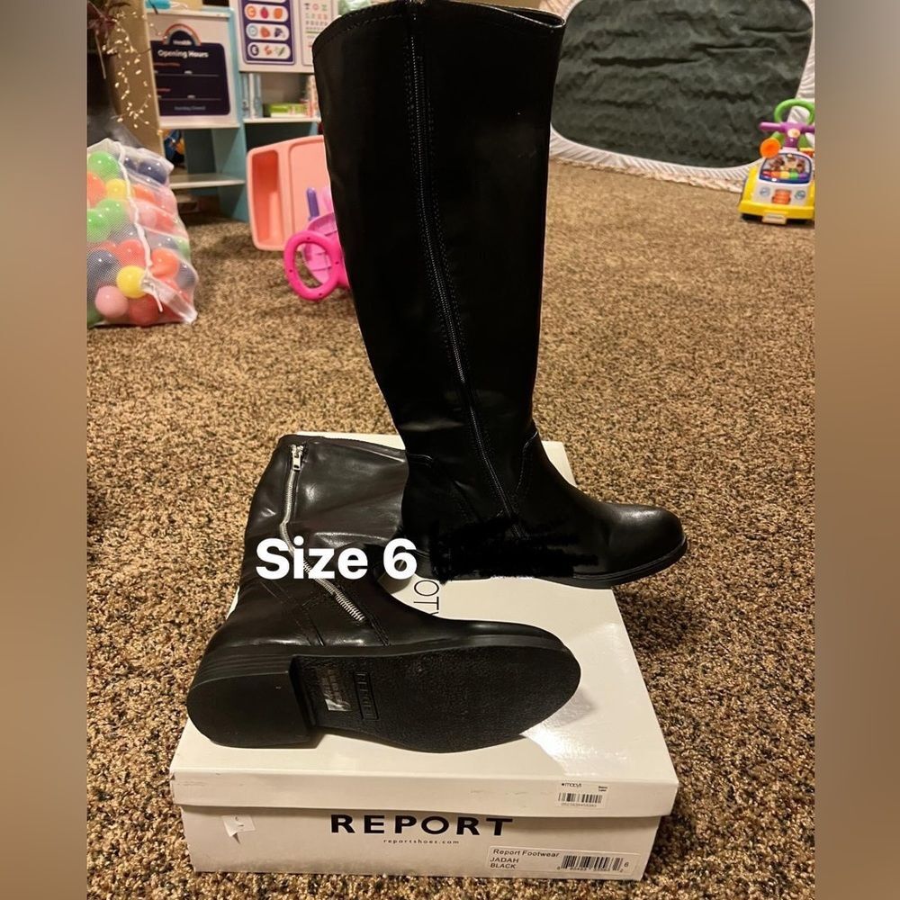 Women’s Report boot size 6